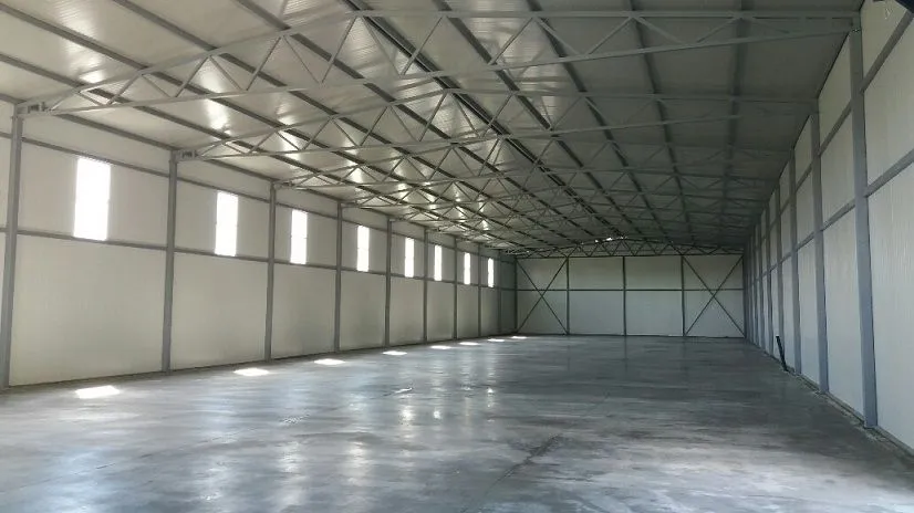 Izdavanje, poslovni prostor, 1100m², Šimanovci, Pećinci