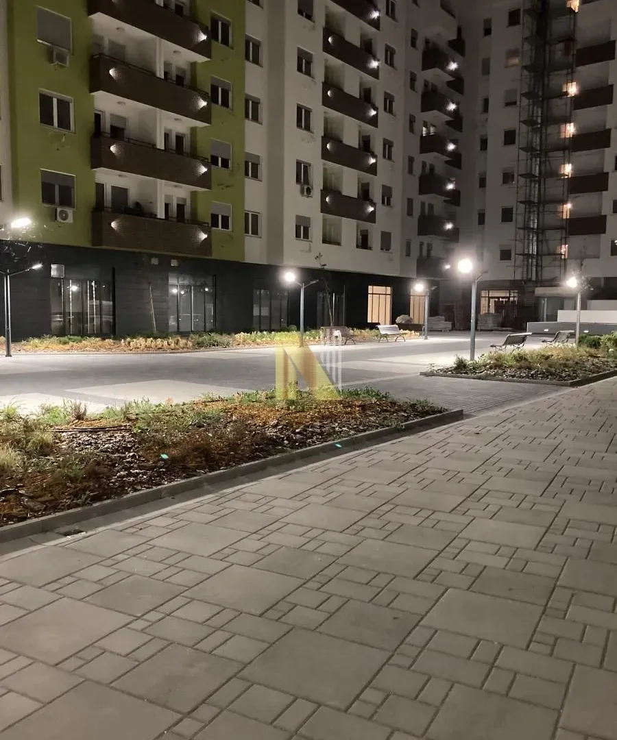 Izdavanje, trosoban stan, 57m², Kej, Novi Sad Sve Podlokacije
