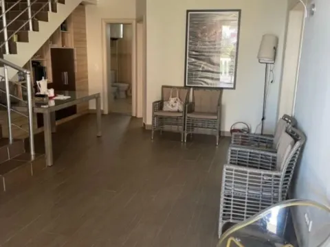 Prodaja, kuća, 300m², Dobre Vode, Bar - image 7