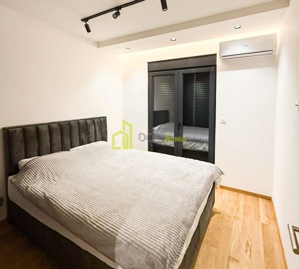 Rent, two bedroom apartment, 53m², City Kvart, Podgorica