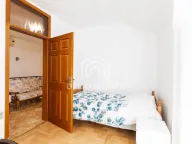 Rent, house, 160m², Tološi, Podgorica - image 11