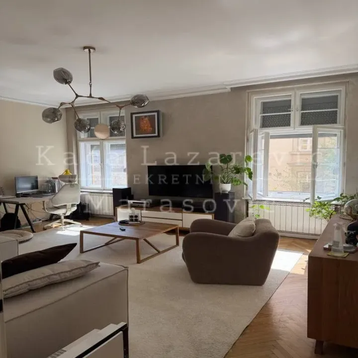 Prodaja, trosoban stan, 111m², Stari Grad, Beograd