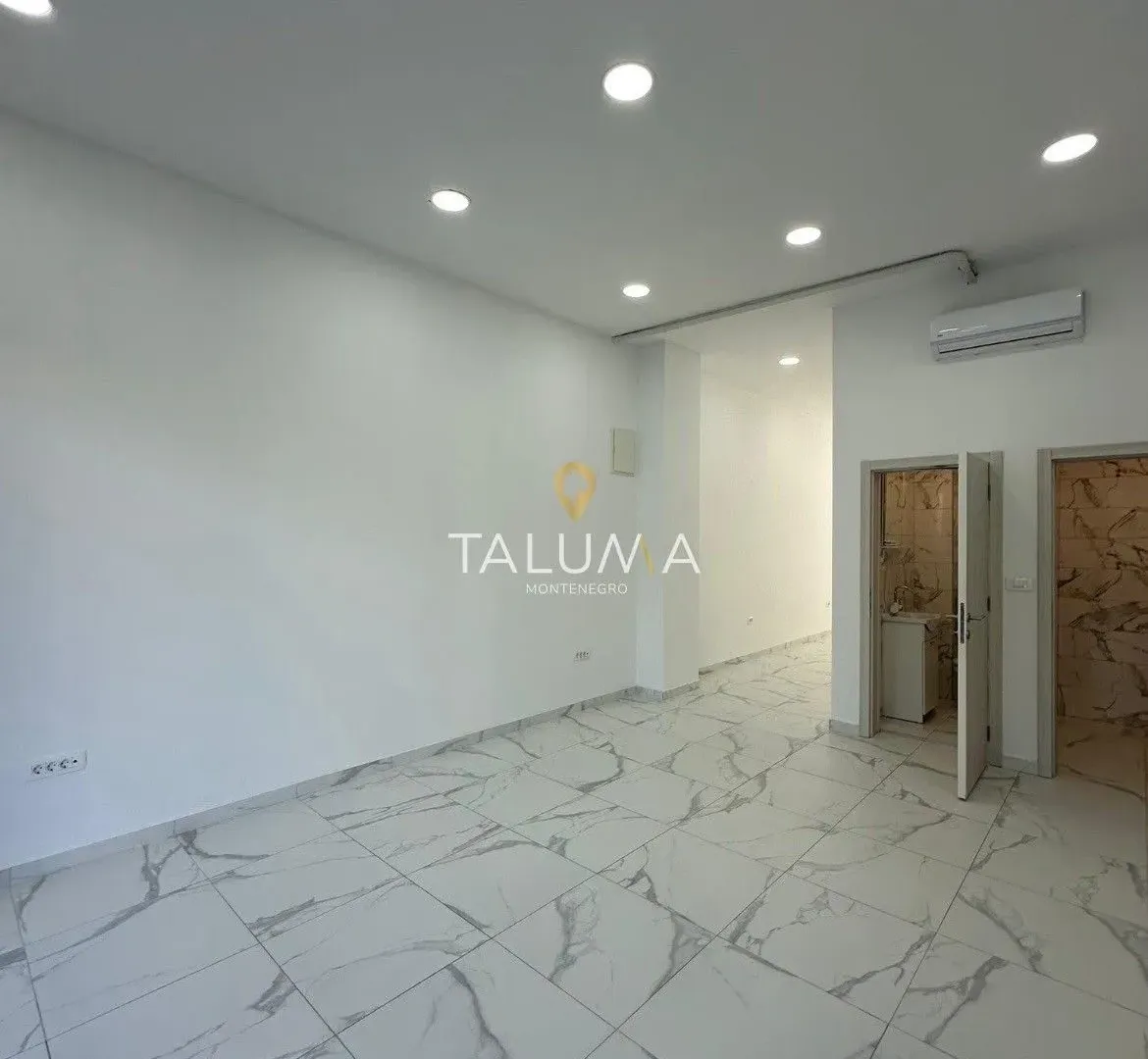 Rent, office space, 50m², Donja Lastva, Tivat