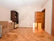 Izdavanje, kuća, 160m², Murtovina, Podgorica - image 15