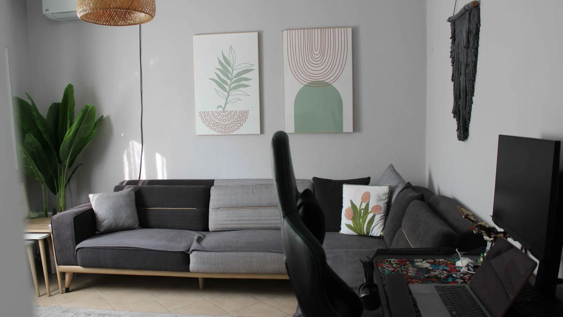 Prodaja, kuća, 77m², Golubovci, Podgorica