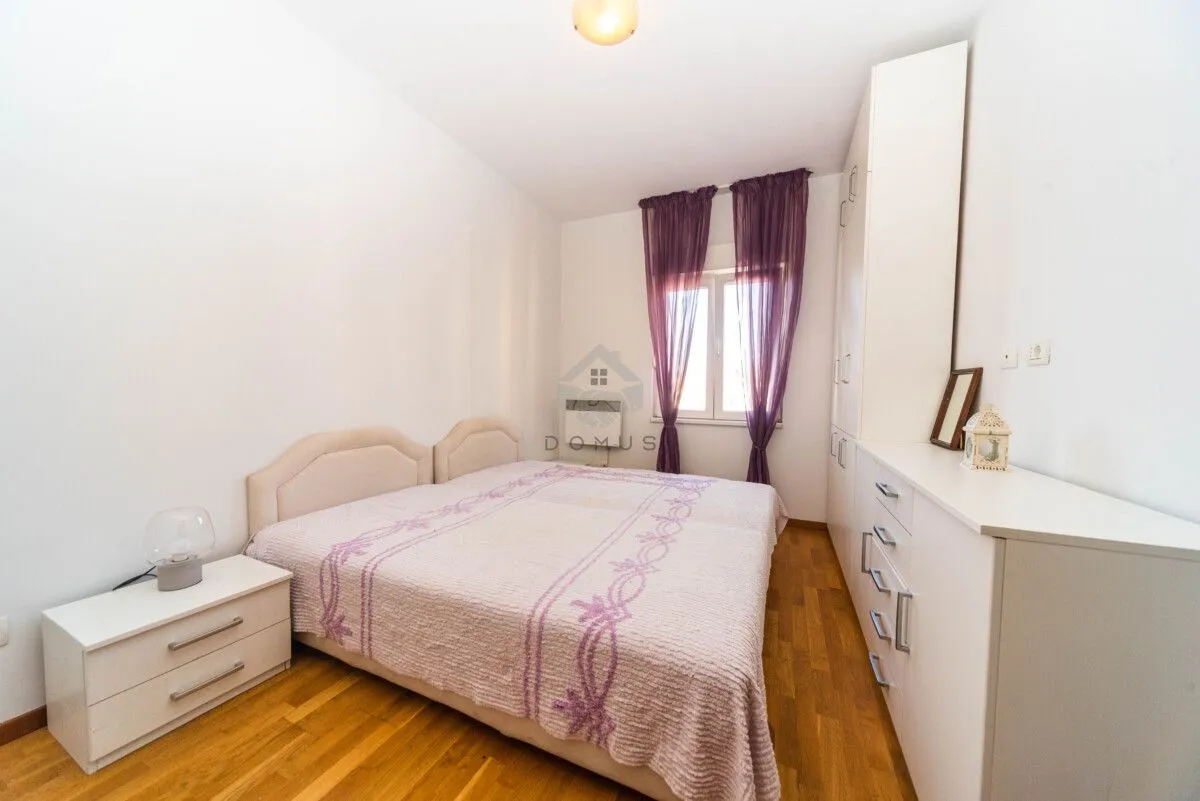 Izdavanje, jednosoban stan, 50m², City Kvart, Podgorica
