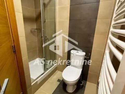 Rent, two bedroom apartment, 40m², Stari Grad, Beograd - image 17