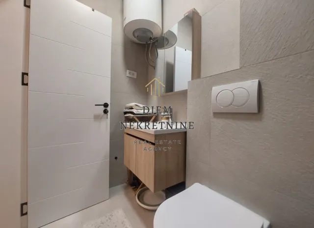 Rent, two bedroom apartment, 70m², Tivat, Crna Gora