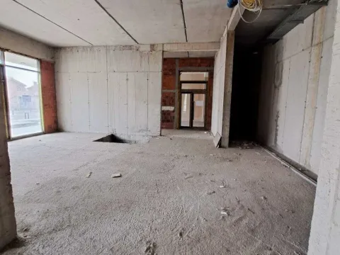 Rent, office space, 95m², Central Point, Podgorica - image 6