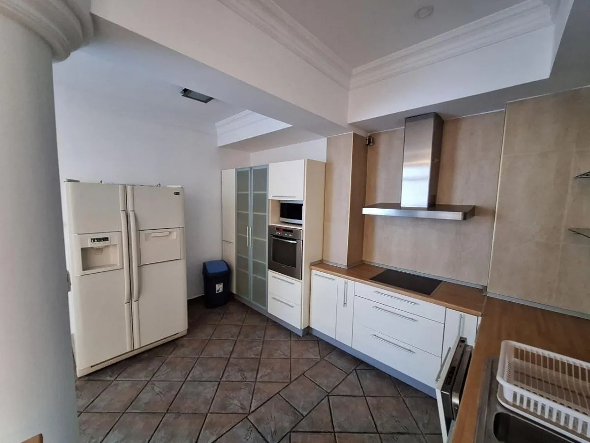 Prodaja, stan, 213m², Novi Sad Sve Podlokacije, Novi Sad