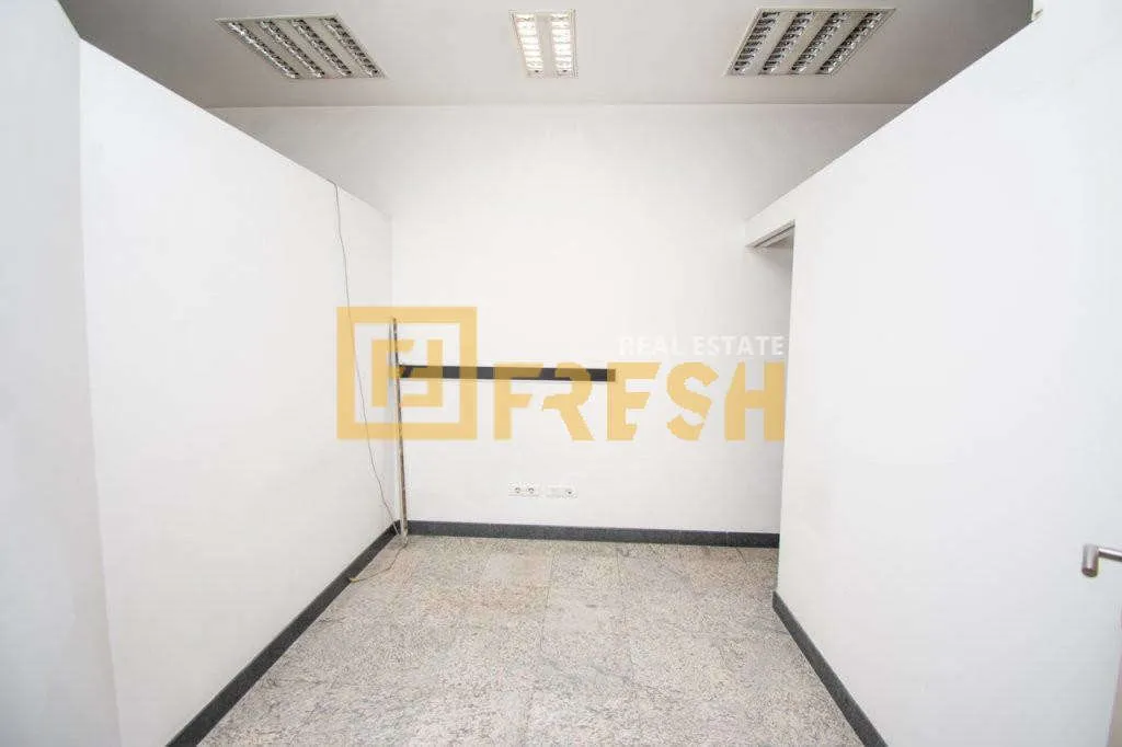 Rent, office space, 83m², Preko Morače, Podgorica