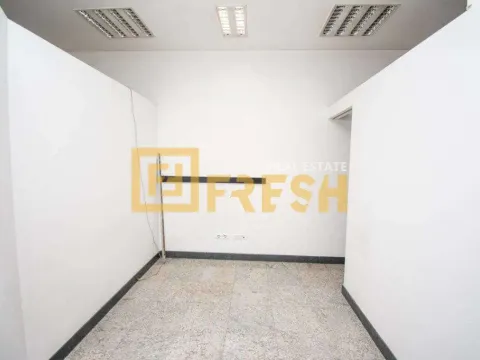 Izdavanje, poslovni prostor, 83m², Preko Morače, Podgorica - image 7