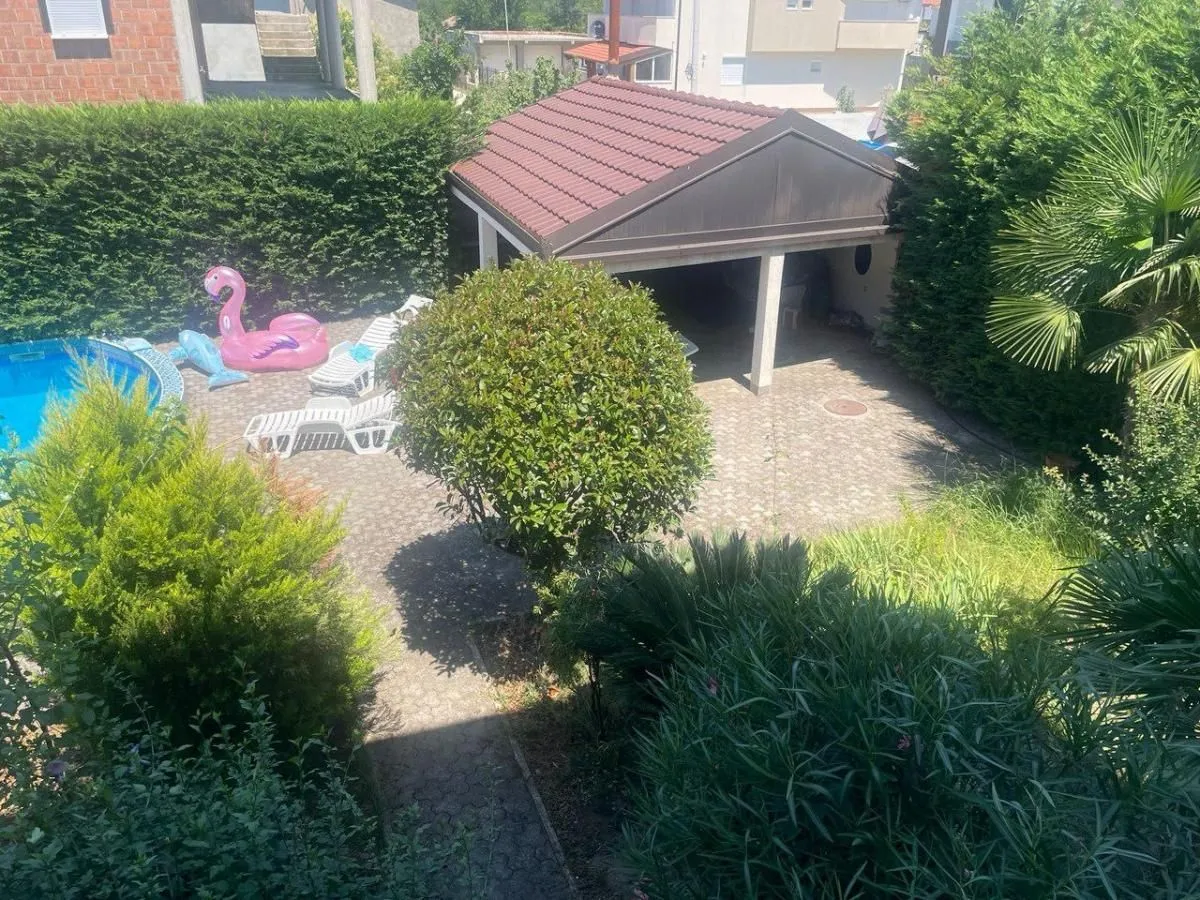 Sale, three bedroom apartment, 99m², Polje, Bar