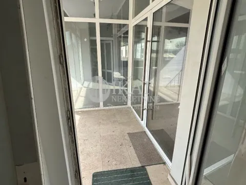 Izdavanje, poslovni prostor, 830m², Pančevo, Srbija - image 9