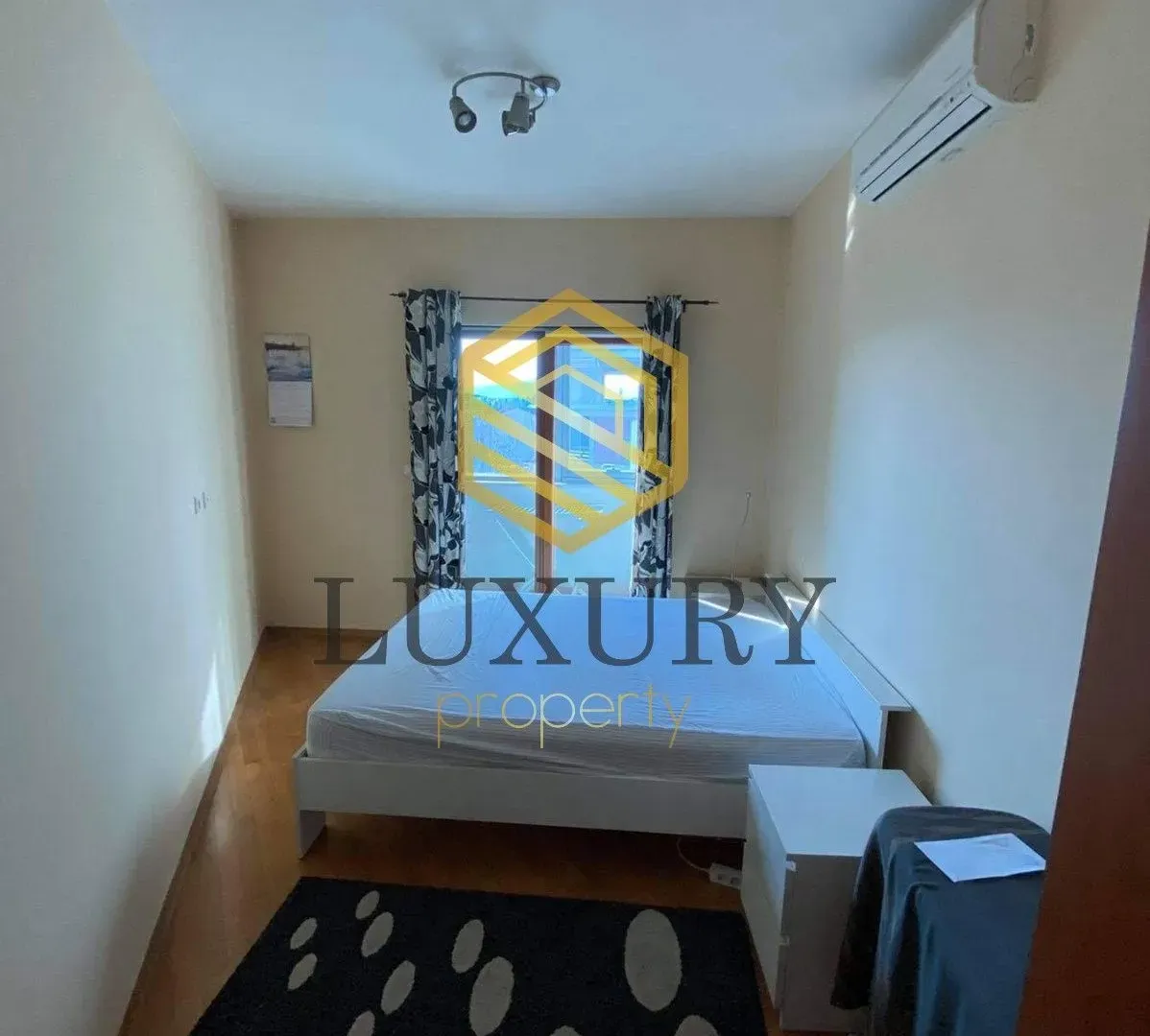 Rent, one bedroom apartment, 53m², Centar, Podgorica