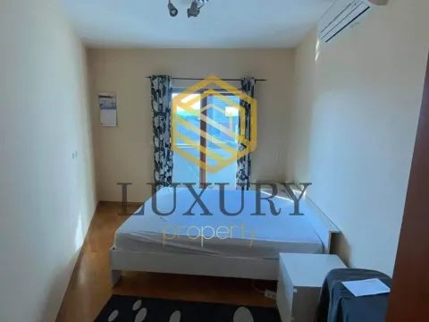 Rent, one bedroom apartment, 53m², Centar, Podgorica - image 11