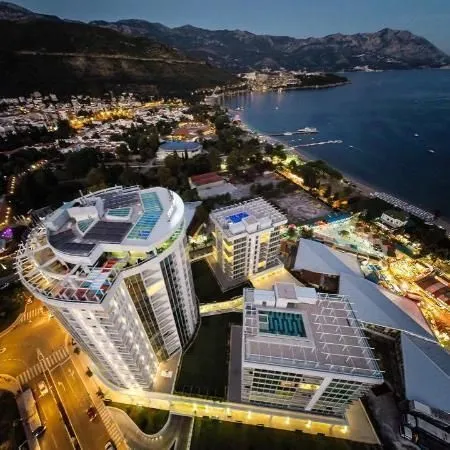 Prodaja, dvosoban stan, 77m², Budva, Crna Gora