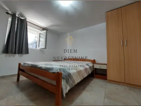 Rent, two bedroom apartment, 80m², Mrčevac, Tivat - image 6