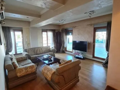 Rent, two bedroom apartment, 80m², Centar, Podgorica - image 1