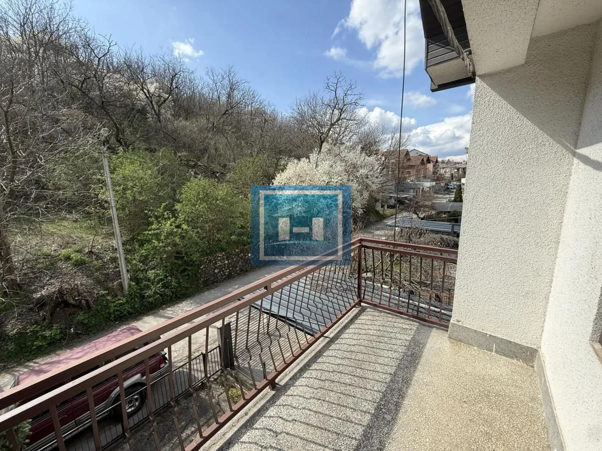 Sale, house, 257m², Strelište, Jagodina