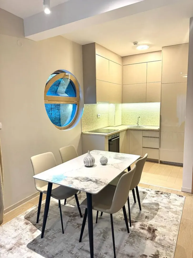 Rent, one bedroom apartment, 49m², Pržno, Budva