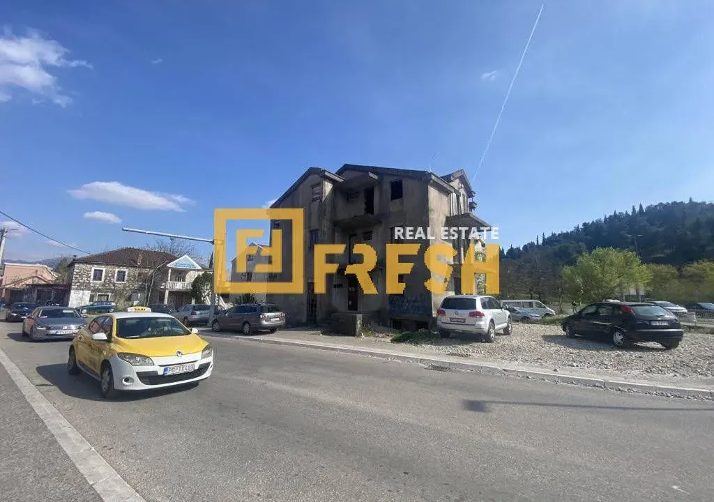 Rent, house, 400m², Stara Varoš, Podgorica