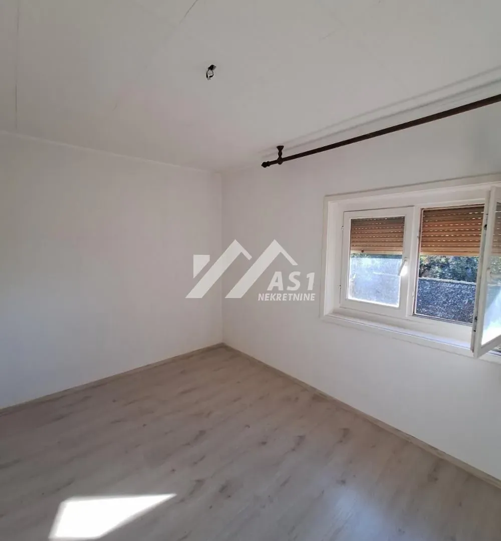 Prodaja, jednosoban stan, 29m², Podbara, Novi Sad Sve Podlokacije