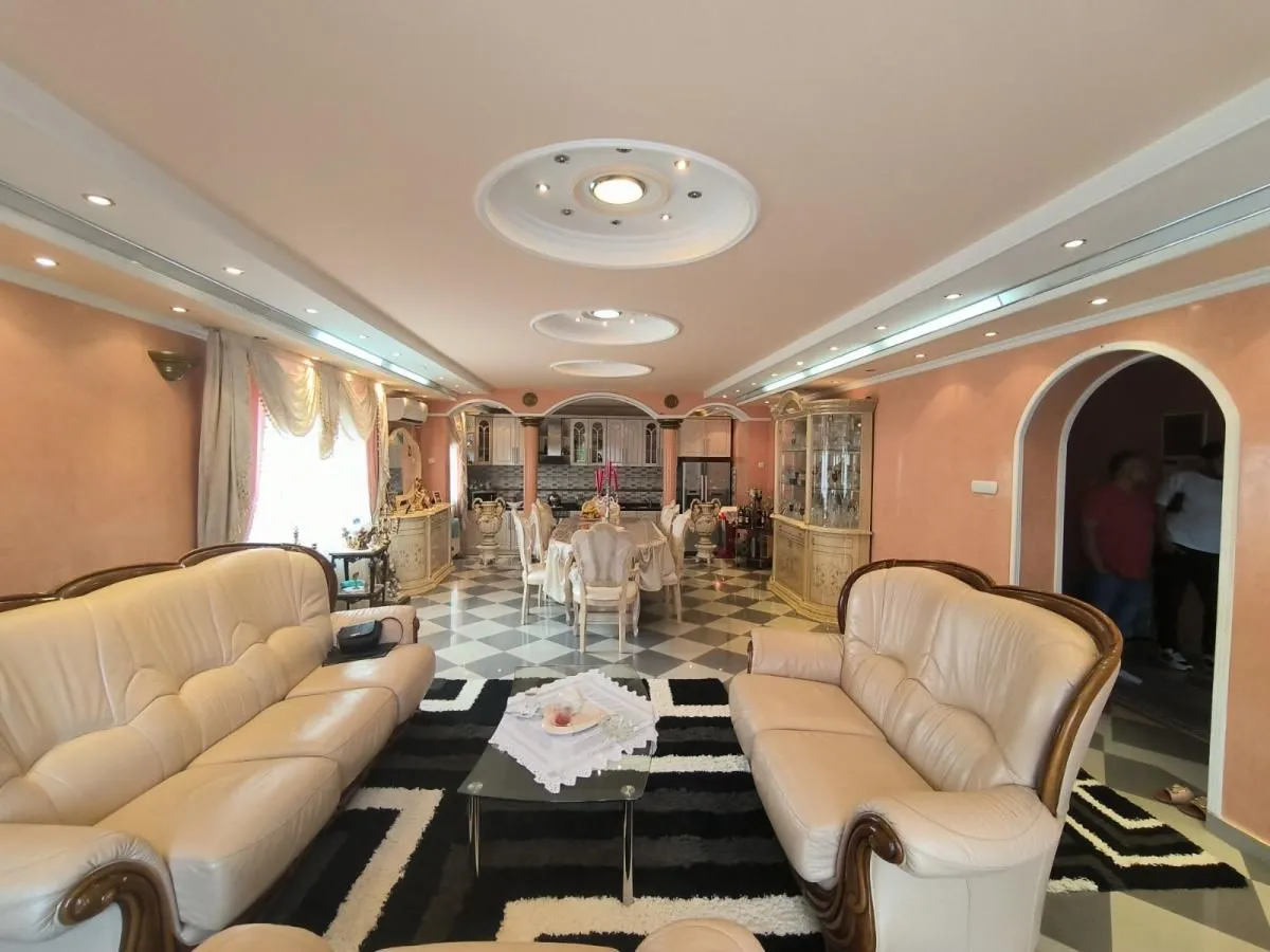 Sale, house, 330m², Supska, Ćuprija