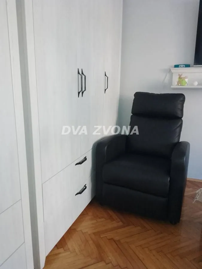 Prodaja, jednosoban stan, 32m², Detelinara, Novi Sad Sve Podlokacije