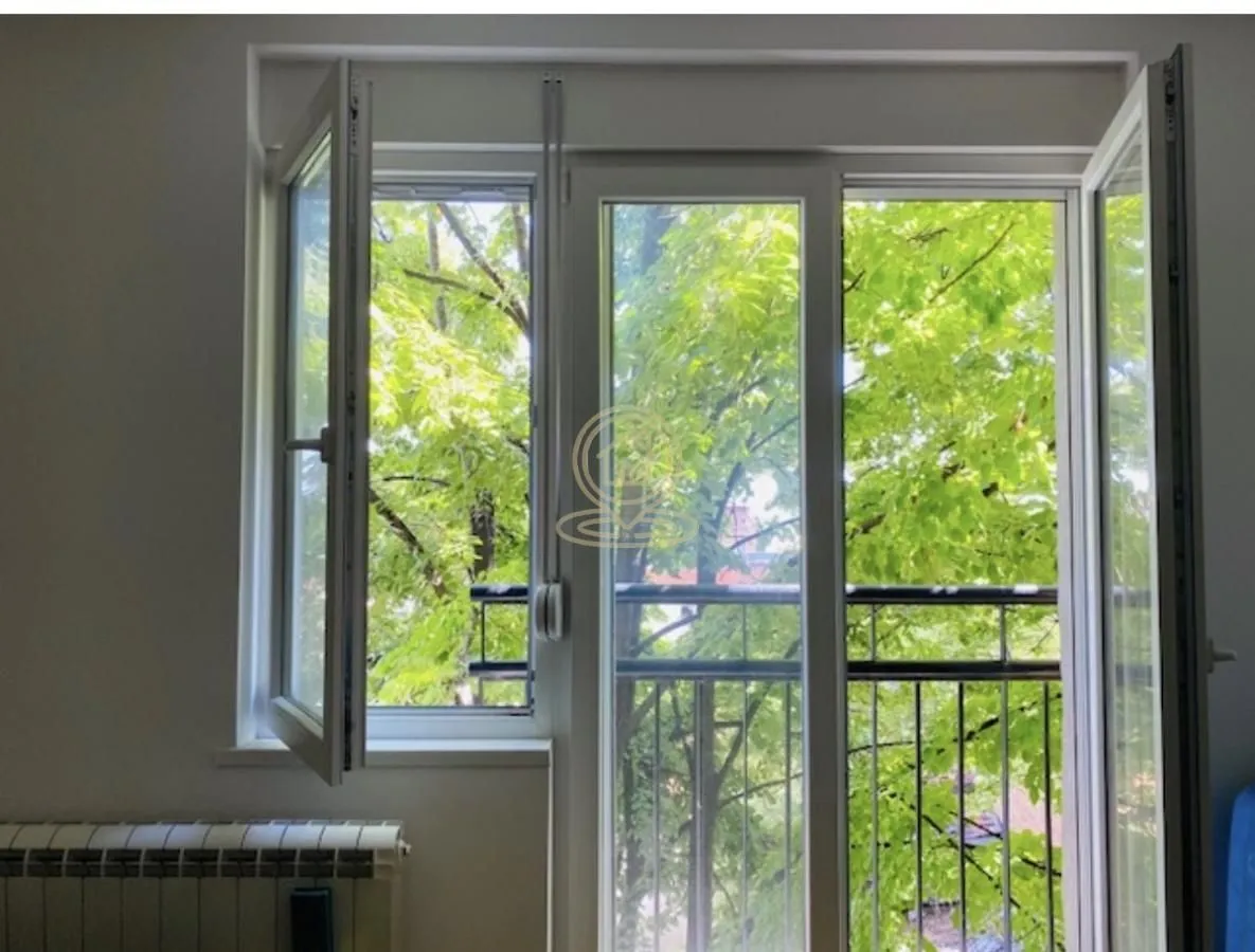 Rent, two bedroom apartment, 43m², Stari Grad, Beograd