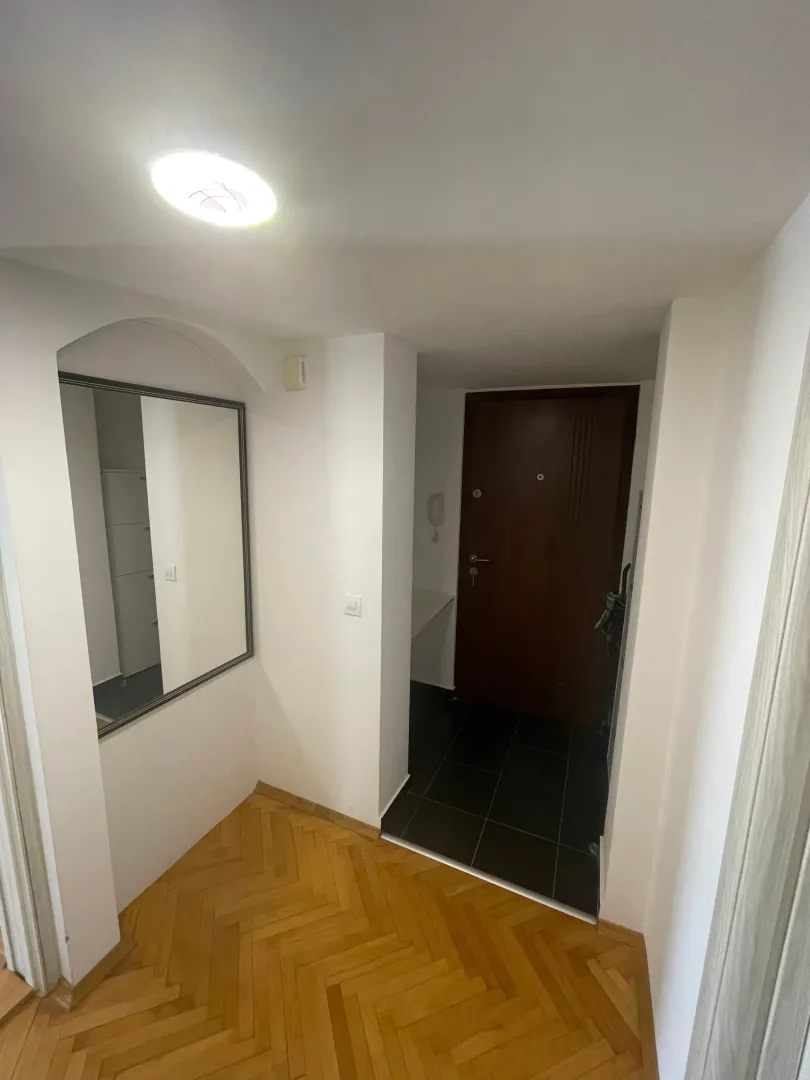 Izdavanje, jednosoban stan, 35m², Igalo, Herceg Novi