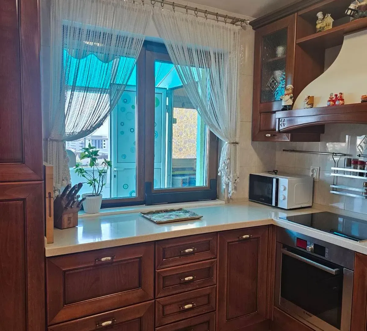 Rent, apartment, 130m², Podgorica, Crna Gora