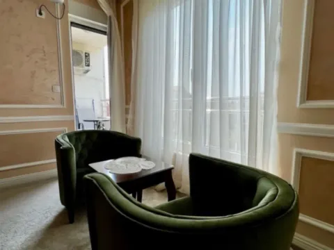 Izdavanje, jednosoban stan, 43m², Centar, Budva - image 4