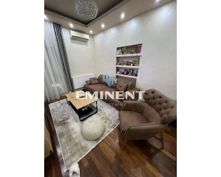 Izdavanje, stan, 50m², Lipov Lad, Zvezdara Sve Podlokacije