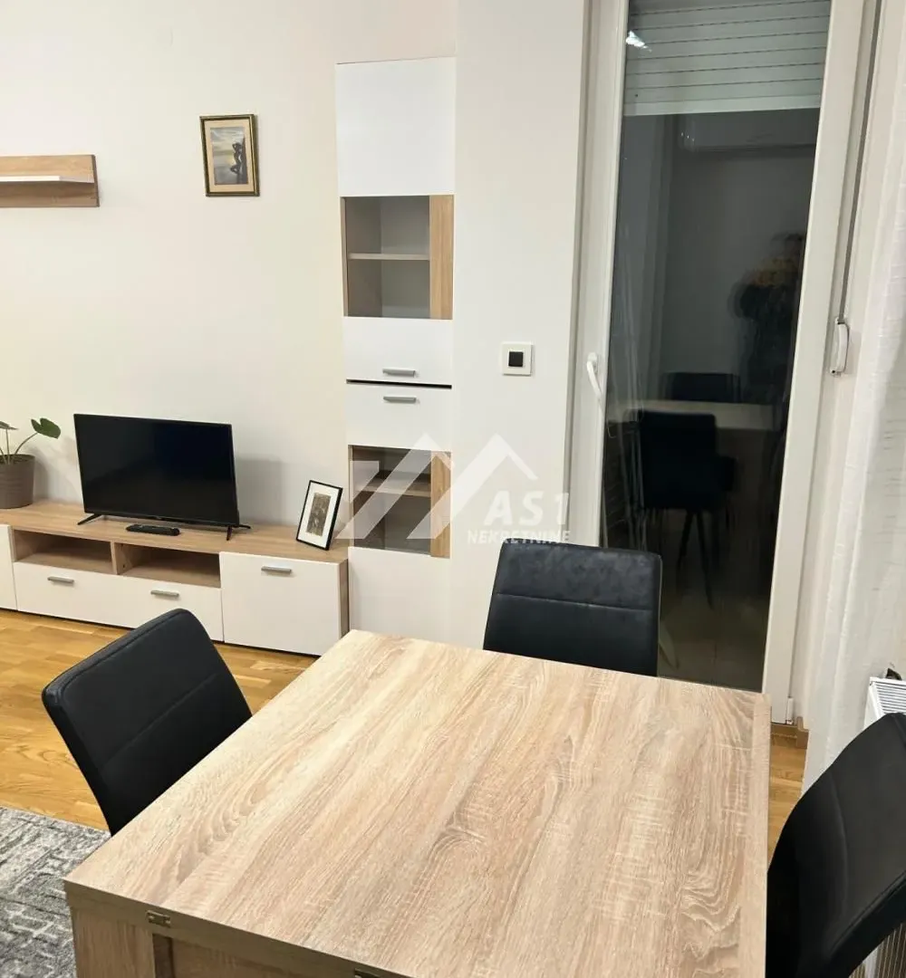 Izdavanje, dvosoban stan, 45m², Novi Majur, Petrovaradin