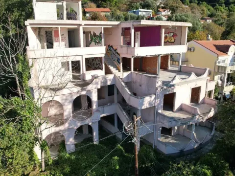 Prodaja, kuća, 845m², Budva, Crna Gora - image 11