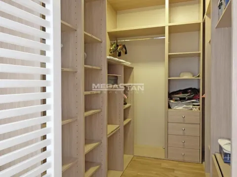 Prodaja, četvorosoban stan, 130m², Vračar Hram, Vračar Sve Podlokacije - image 17