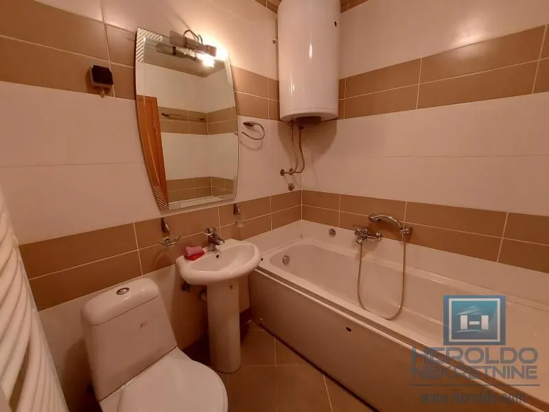 Rent, one bedroom apartment, 61m², Vašarište, Jagodina