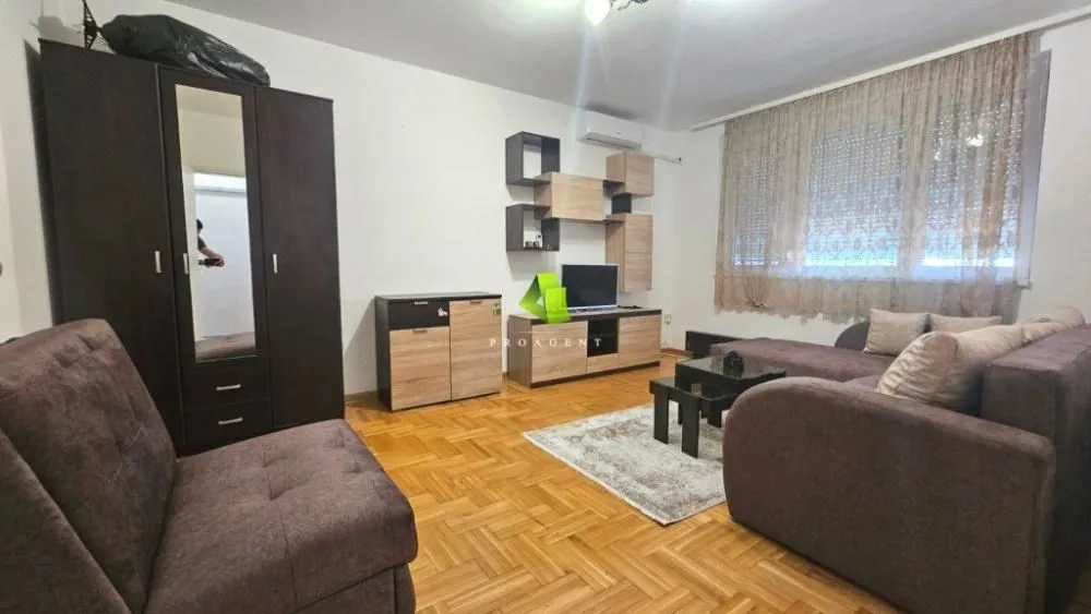Rent, apartment, 40m², Pantelej, Niš