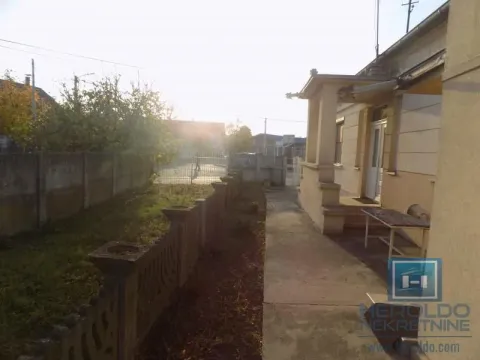 Prodaja, kuća, 138m², Vrapčane, Paraćin - image 3