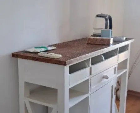 Izdavanje, kuća, 300m², Kuljače, Budva - image 10