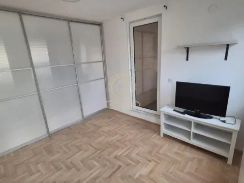 Prodaja, dvosoban stan, 48m², Vojvode Vlahovica, Beograd - image 1