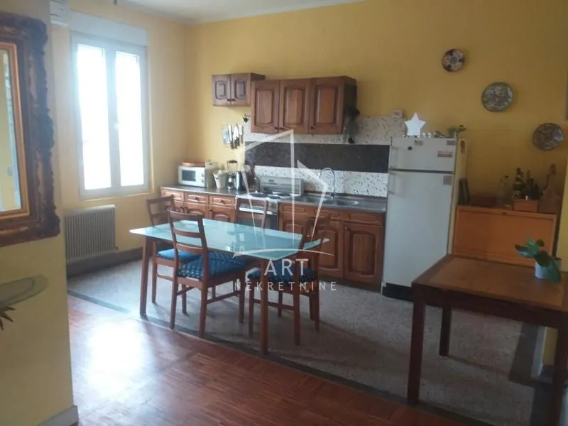 Sale, two bedroom apartment, 56m², Neimar, Vračar Sve Podlokacije