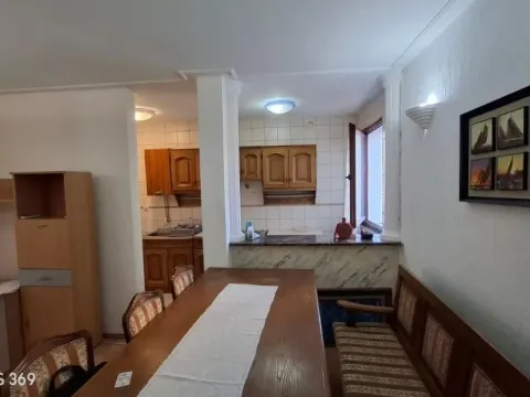 Sale, three bedroom apartment, 71m², Zemun Centar, Zemun Sve Podlokacije - image 3