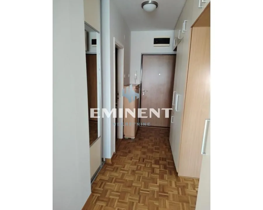 Izdavanje, dvosoban stan, 51m², Voždovac Sve Podlokacije, Beograd