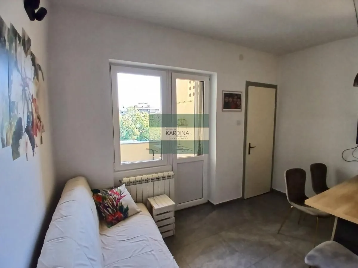 Prodaja, dvosoban stan, 62m², Jagodina, Srbija