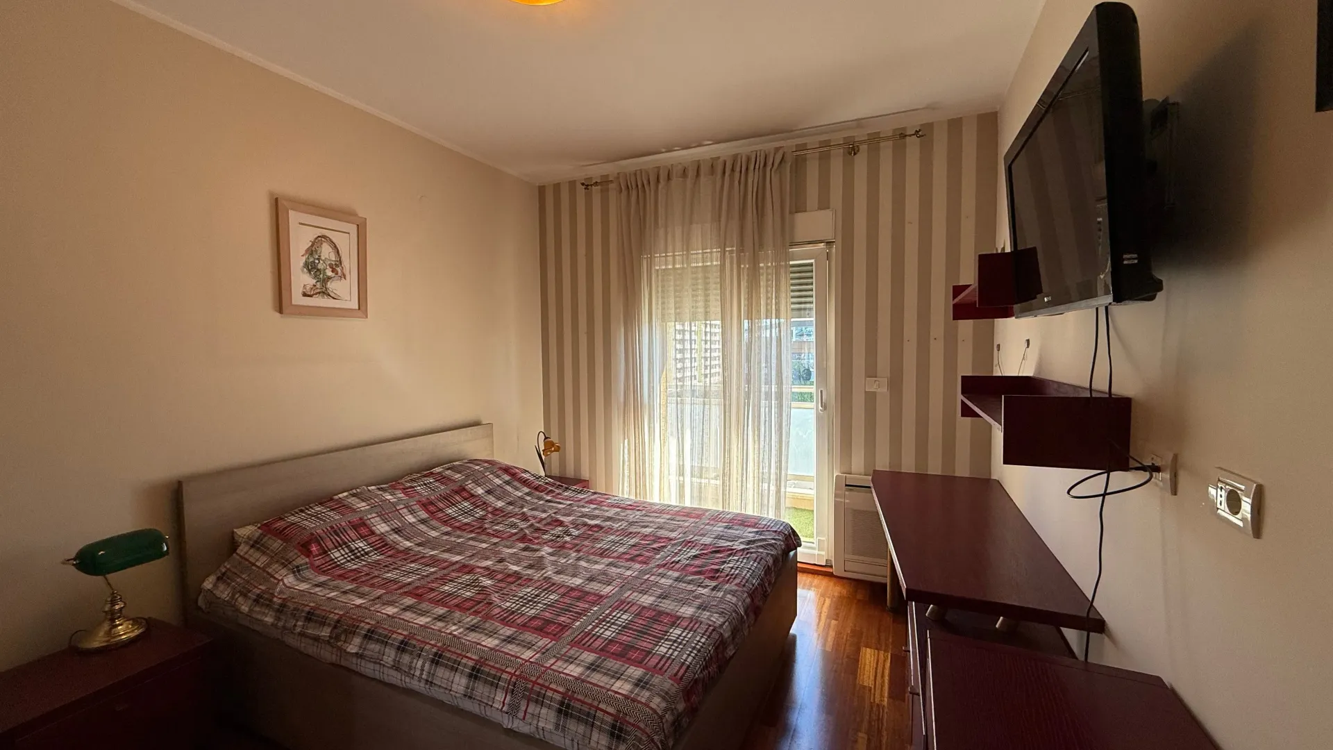 Izdavanje, stan, 54m², City Kvart, Podgorica
