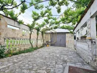 Prodaja,  kuća, 150m2, Grozdenice, Nikšić