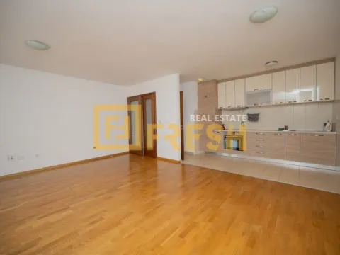 Izdavanje, dvosoban stan, 85m², Tološi, Podgorica - image 6