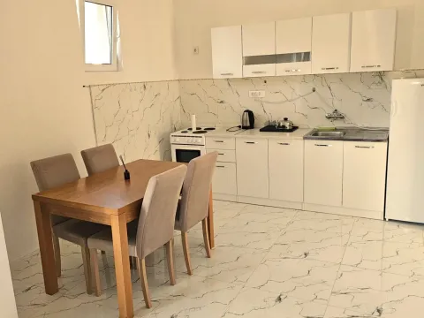 Rent, one bedroom apartment, 58m², Topolica, Bar - image 2